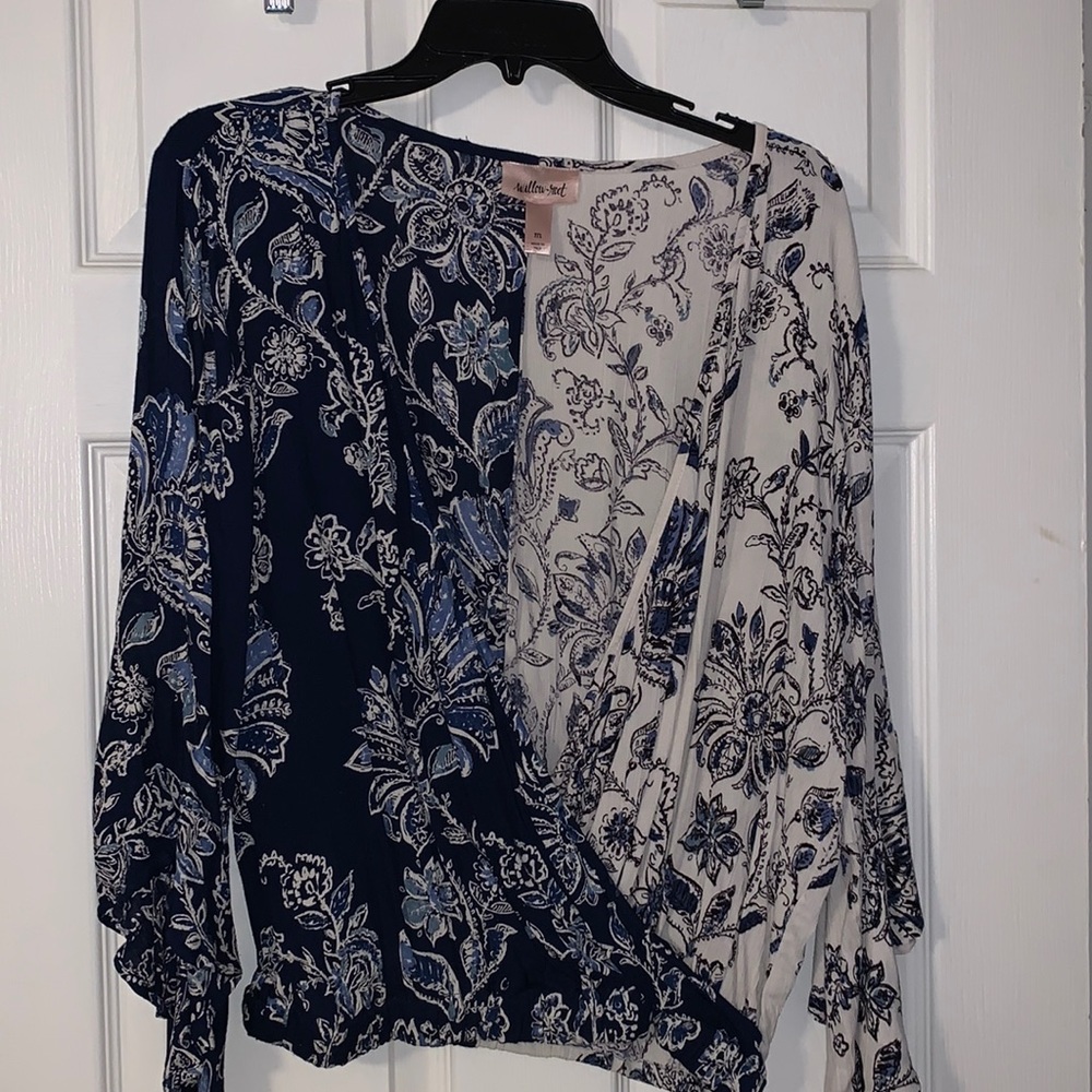 Deep V Long Sleeve Wrap/Crop Top